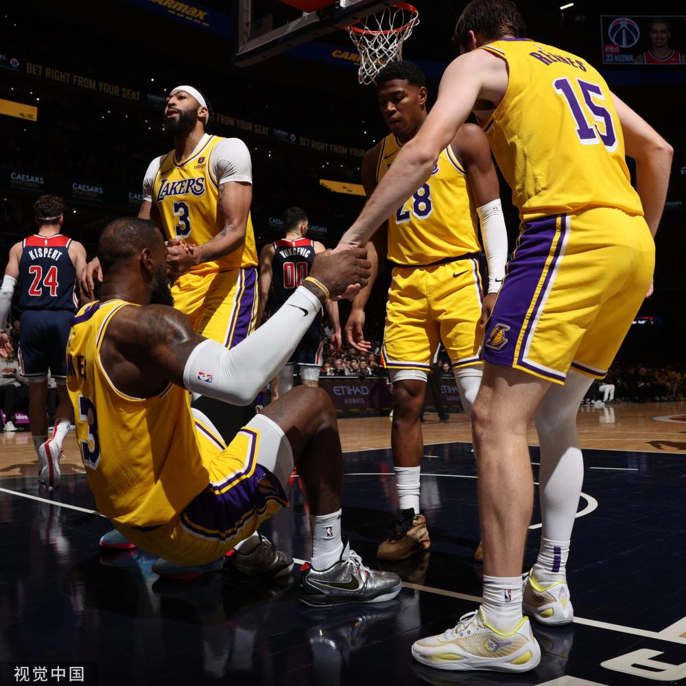 两大赛事中